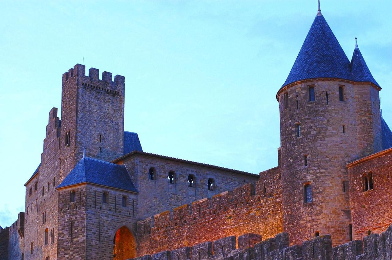 Confort ! Climatisation, Centre-ville, Parking, Terrasse, Wifi, Netflix * Carcasona